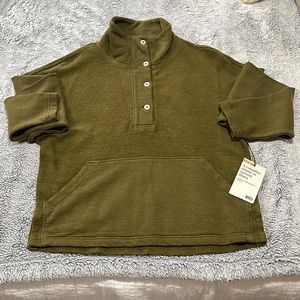 Wallace Lake Pullover from REI